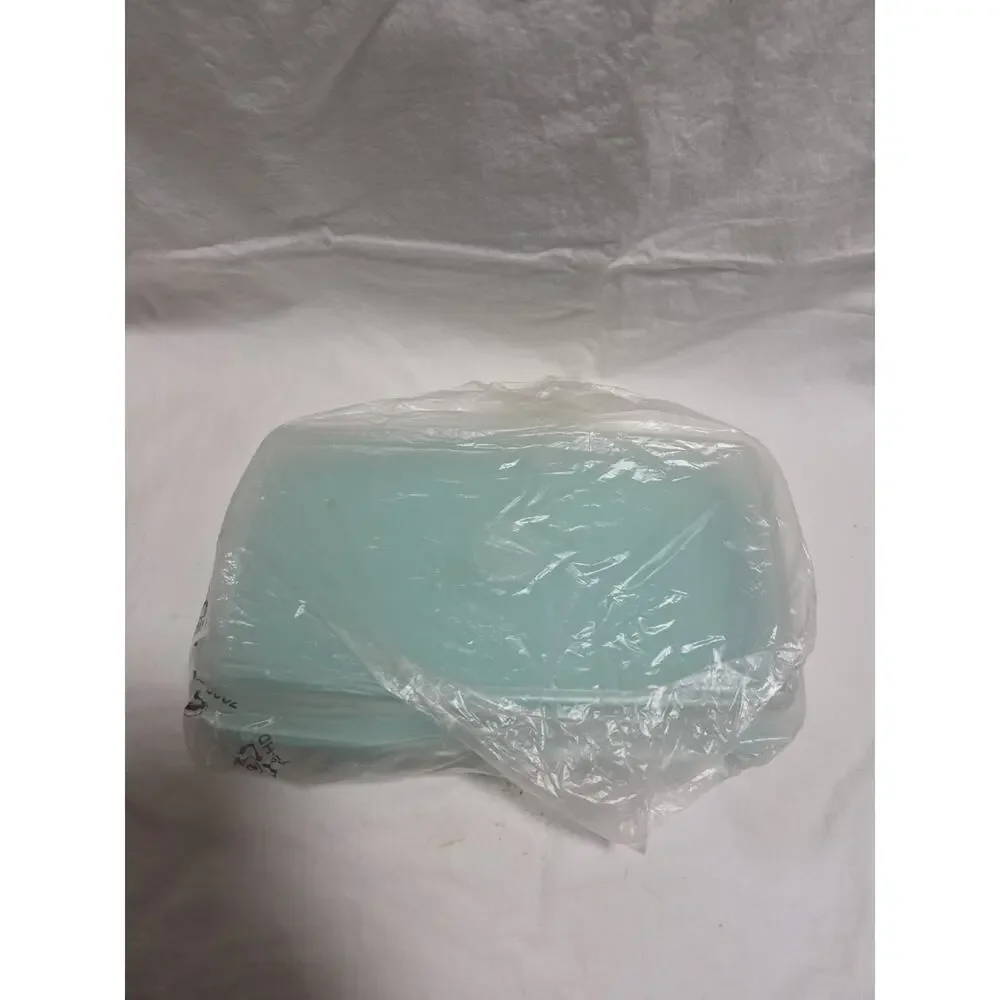 Tupperware snack stor